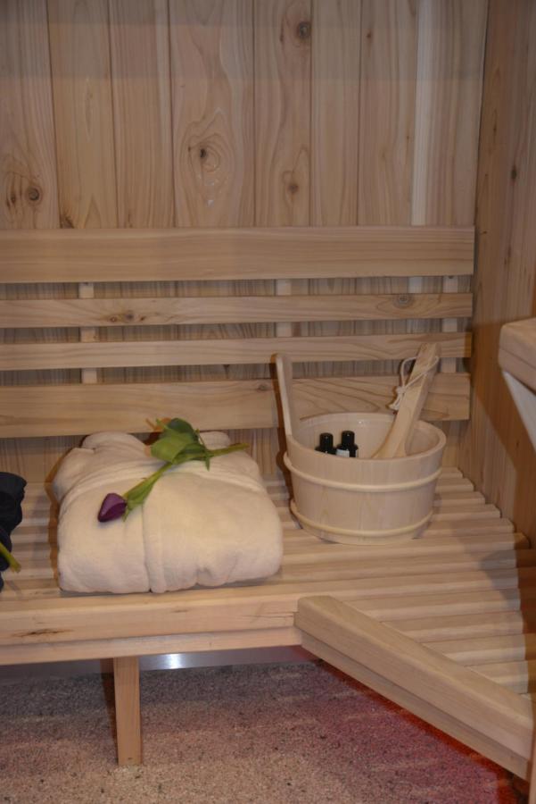 Eifel Kate, Relaxen Mit Sauna Und Whirlpool Dahlem (Euskirchen) Exterior foto