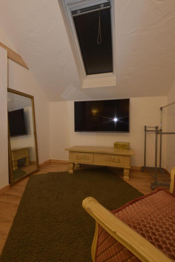 Eifel Kate, Relaxen Mit Sauna Und Whirlpool Dahlem (Euskirchen) Exterior foto